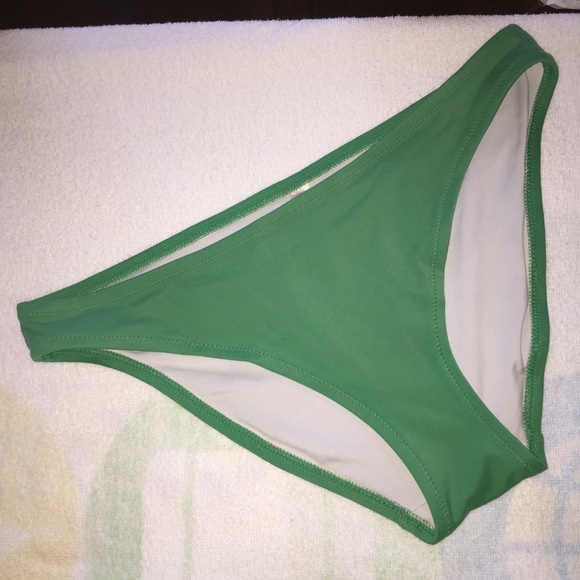 bikini bundle - Picture 3 of 7